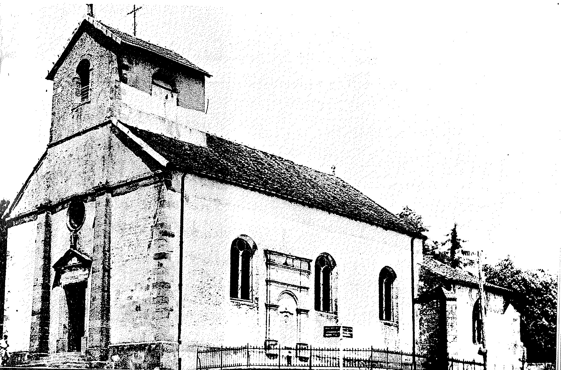 1930, Église de Mandres. Jean Rodhain fut curé de Mandres-sur-Vair et Noroy-sur-Vair de 1929 à 1934. Église de Mandres